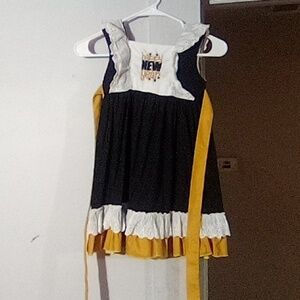 𝅺HAND MADE girls "happy new year dress" size 6-7